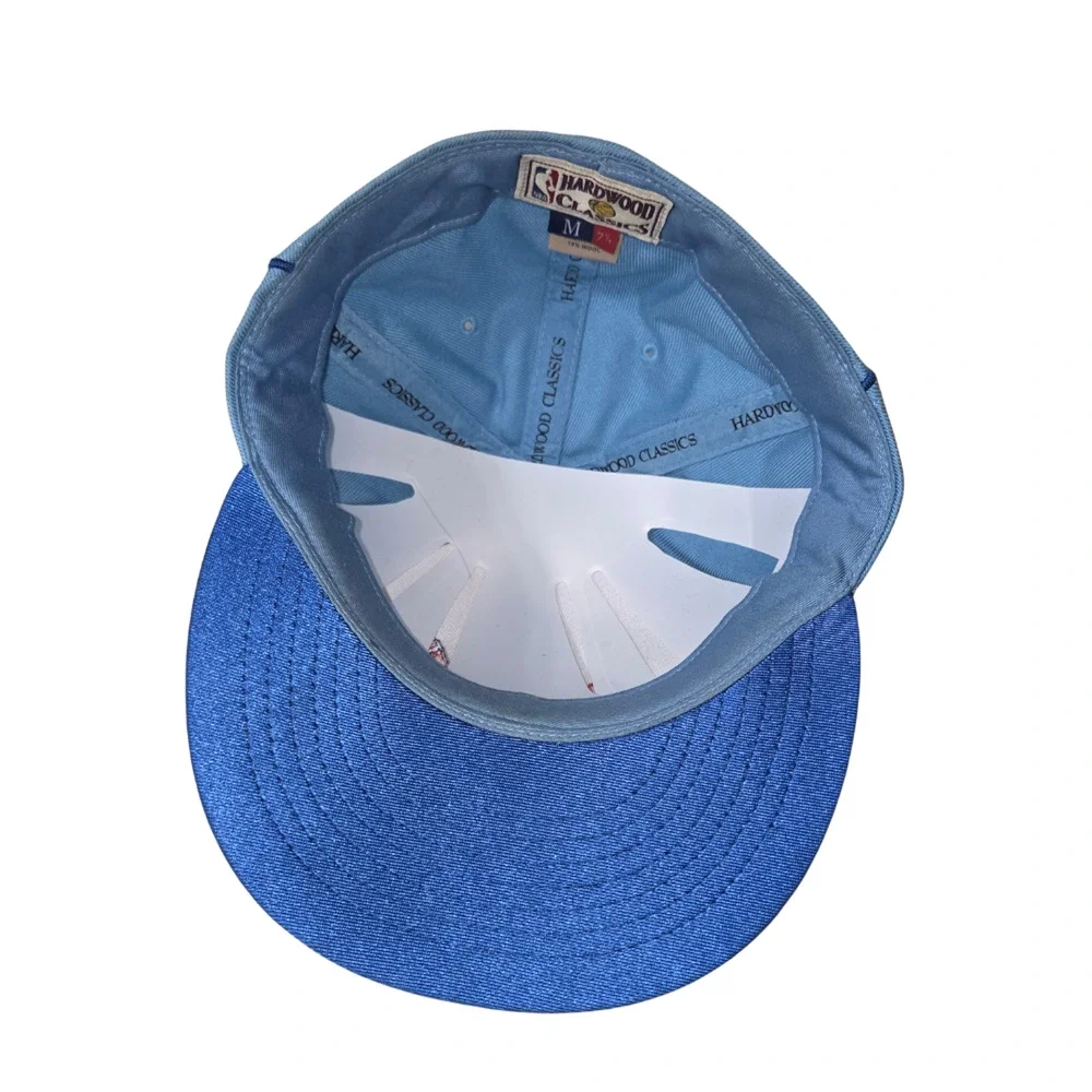 NBA Sacramento Kings Hardwood Classics Fitted Cap Mens M 7 1/4 Blue White Hat